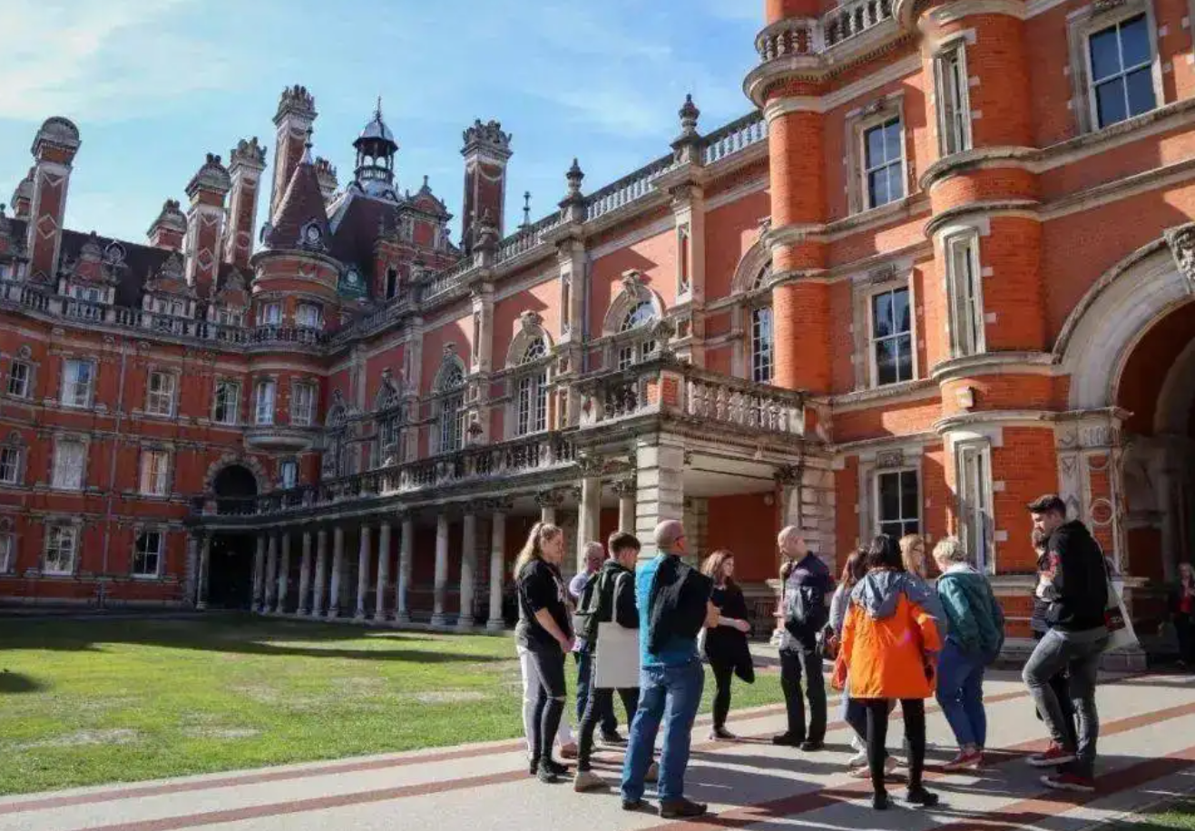 校的法律专业好申请吗？开元棋牌网站英国各大院(图1)